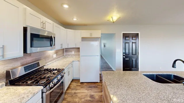 $267,000 | 99 Westwood Drive, Flora, IN 46929