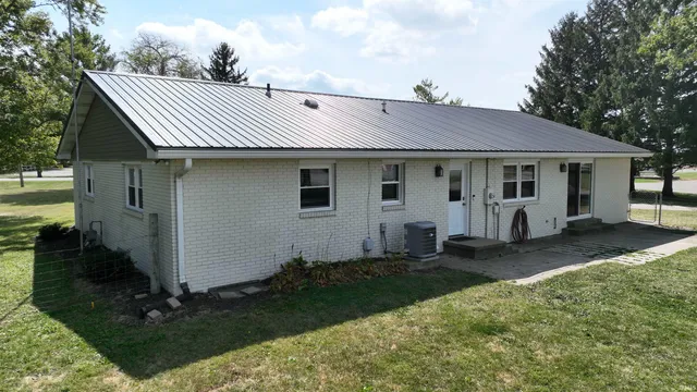 $267,000 | 99 Westwood Drive, Flora, IN 46929