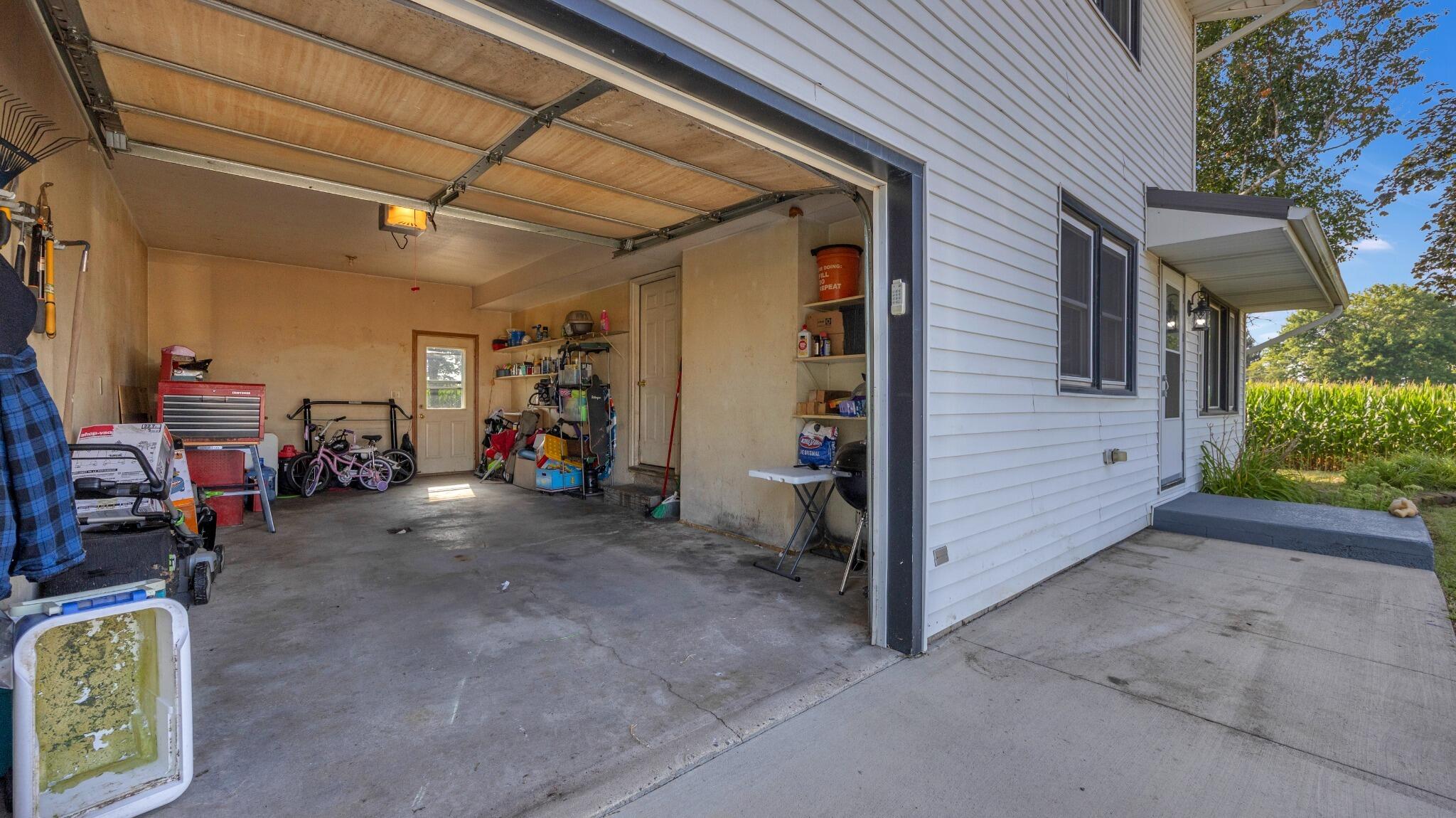 N11832 West Line Road Brownsville, WI 53006 - Photo 20 of 28 Garage