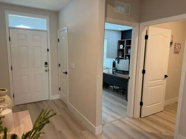 $2,950 | 33412 Country House Drive, Sorrento, FL 32776