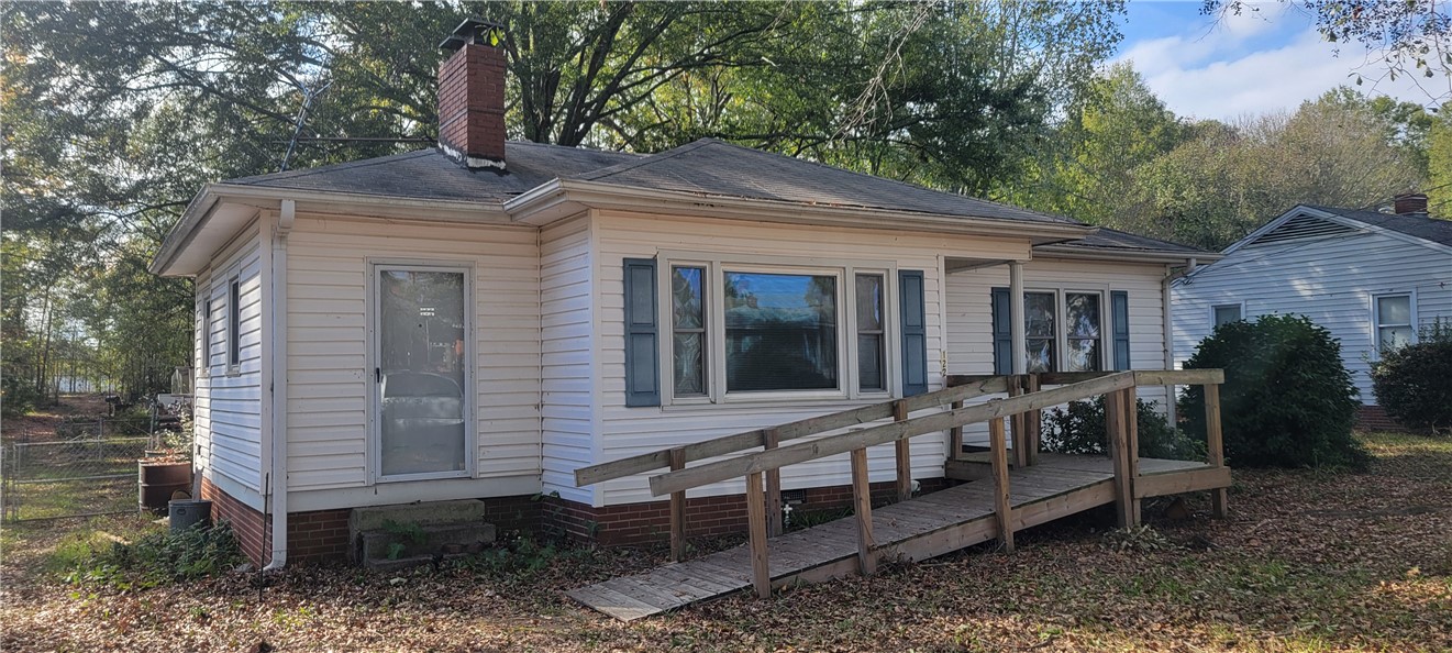 122 Avondale Road Anderson, SC 29624 - Photo 1 of 4 Gallery Image 1