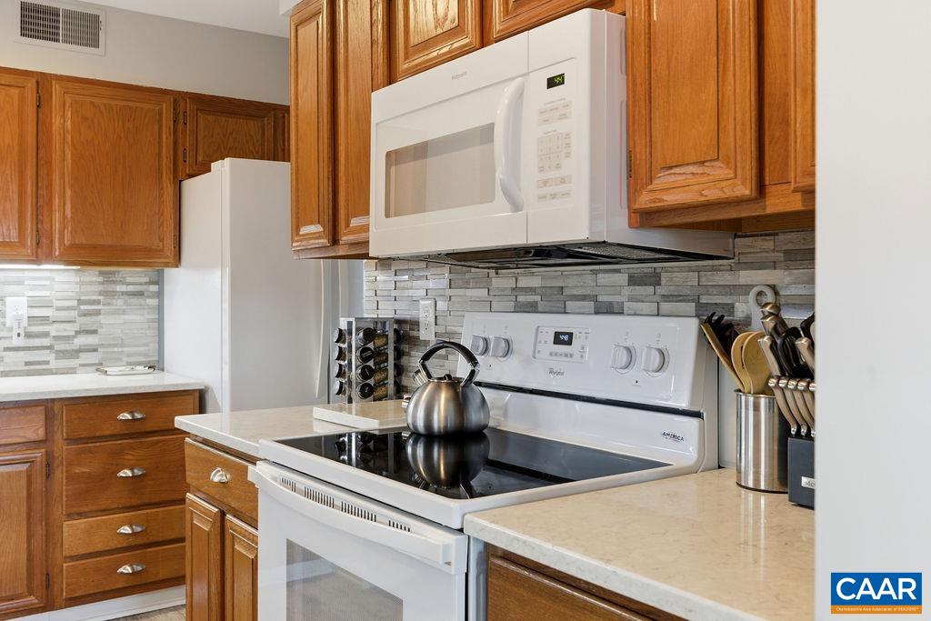 3203 North Ridge Roseland, VA 22967 - Photo 14 of 40