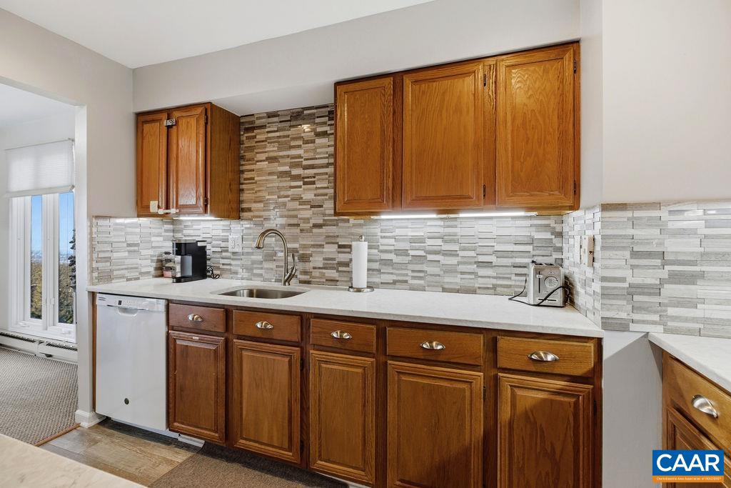 3203 North Ridge Roseland, VA 22967 - Photo 15 of 40