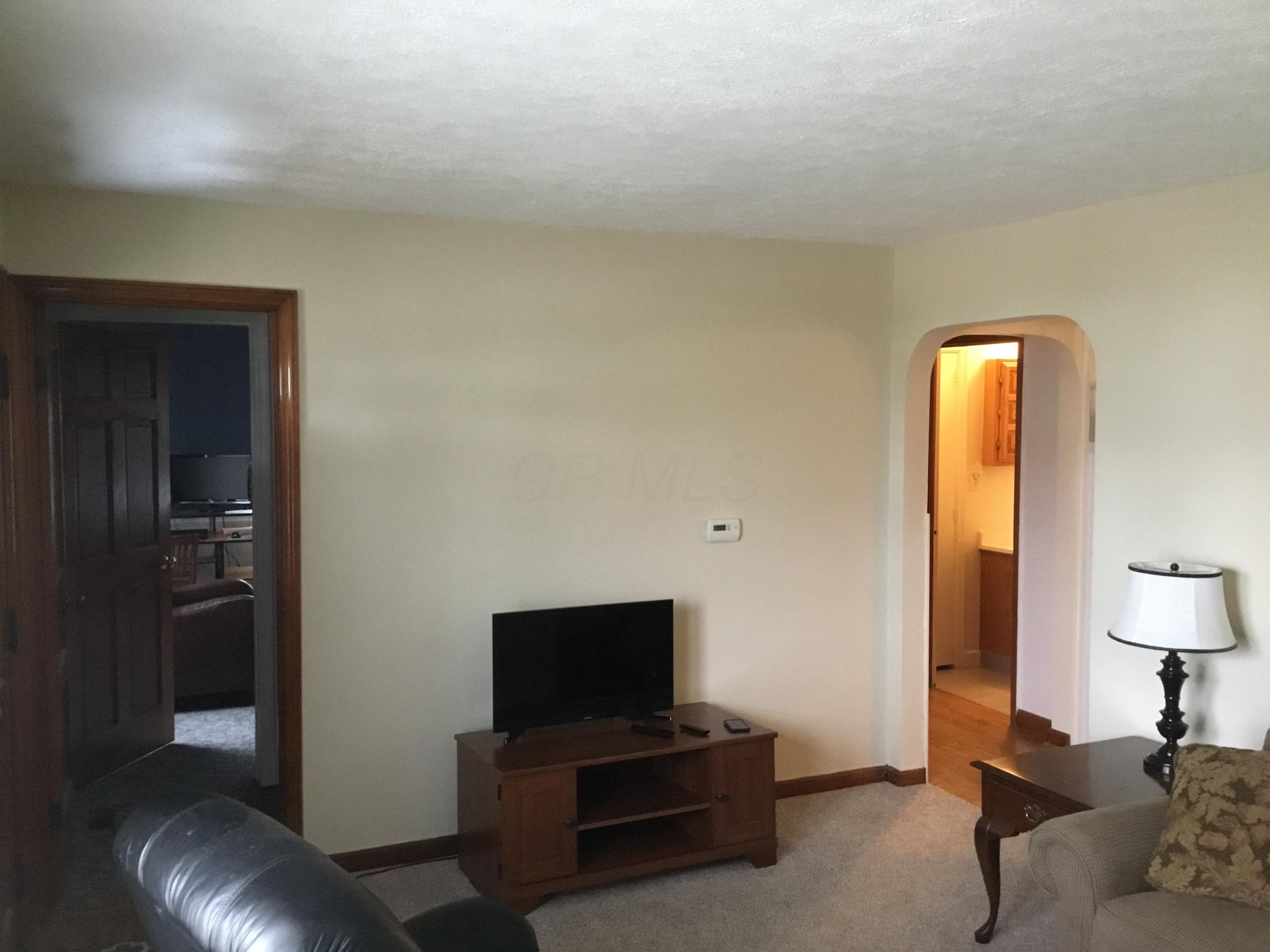 203 Cedar Heights Road Circleville, OH 43113 - Photo 4 of 23 Gallery Image 4