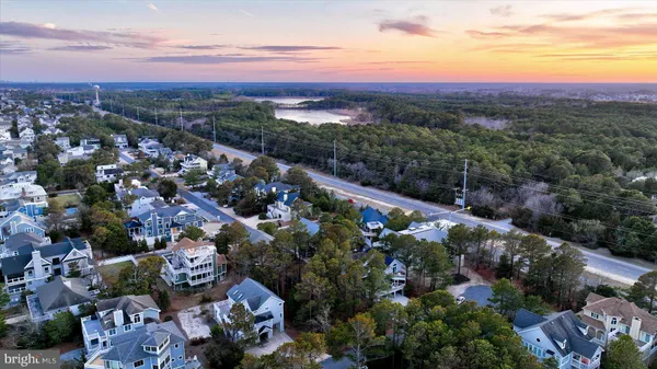 a view of wooden floor with a lake view
