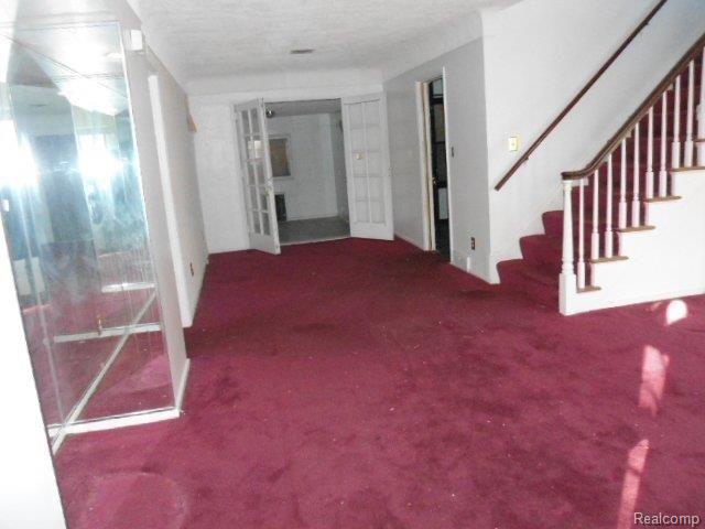 15095 Ashton Road Detroit, MI 48223 - Photo 6 of 19 DSC09002.JPG