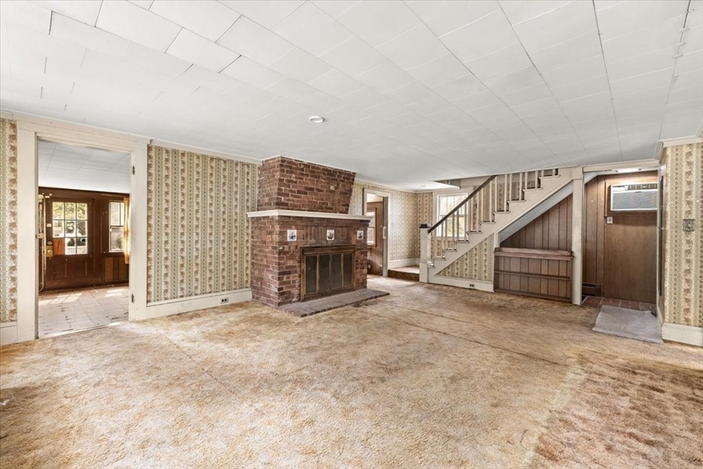 57 Onset Avenue Wareham, MA 02532 - Photo 12 of 32
