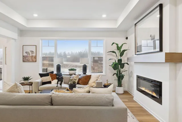 $622,990 | 1198 Woods Creek Drive, Delano, MN 55328