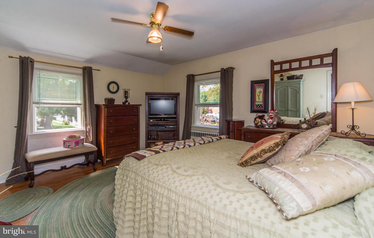 305 Charles Road Lancaster, PA 17603 - Photo 12 of 20 Gallery Image 12