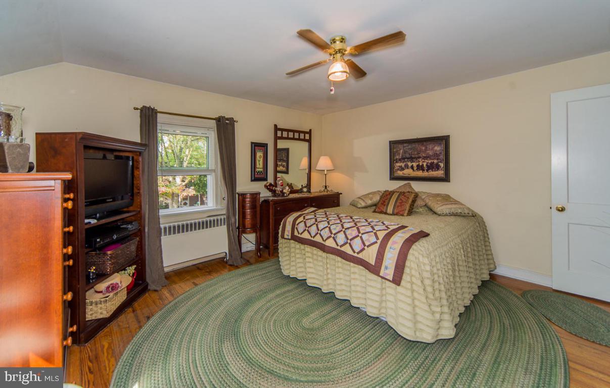 305 Charles Road Lancaster, PA 17603 - Photo 13 of 20 Gallery Image 13