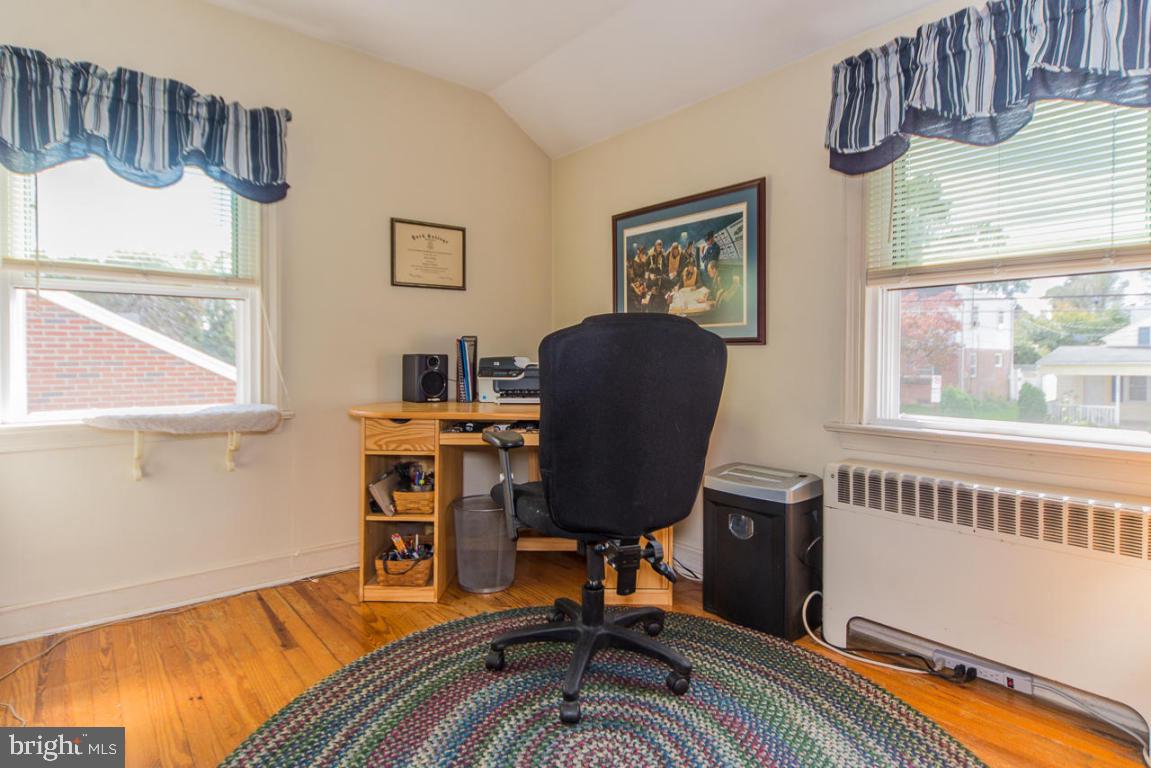 305 Charles Road Lancaster, PA 17603 - Photo 15 of 20 Gallery Image 15