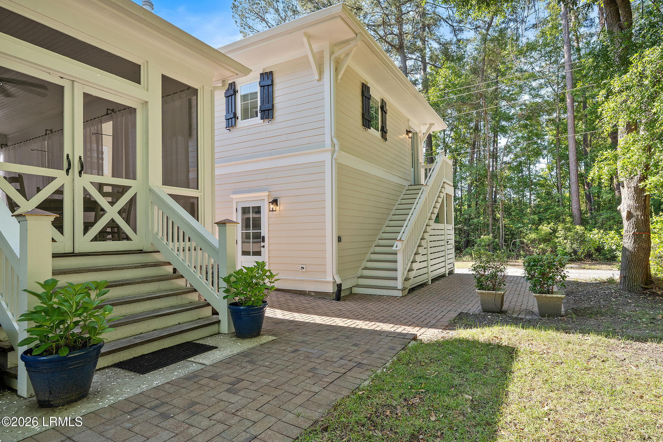 12 Tabby Shell Road Bluffton, SC 29910 - Photo 8 of 52 12-tabby-shell07