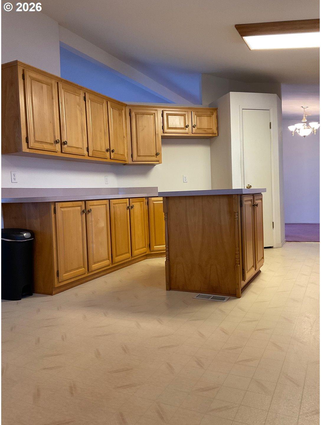 1949 Southeast Palmquist Road, Unit 41 Gresham, OR 97080 - Photo 19 of 47 Gallery Image 19