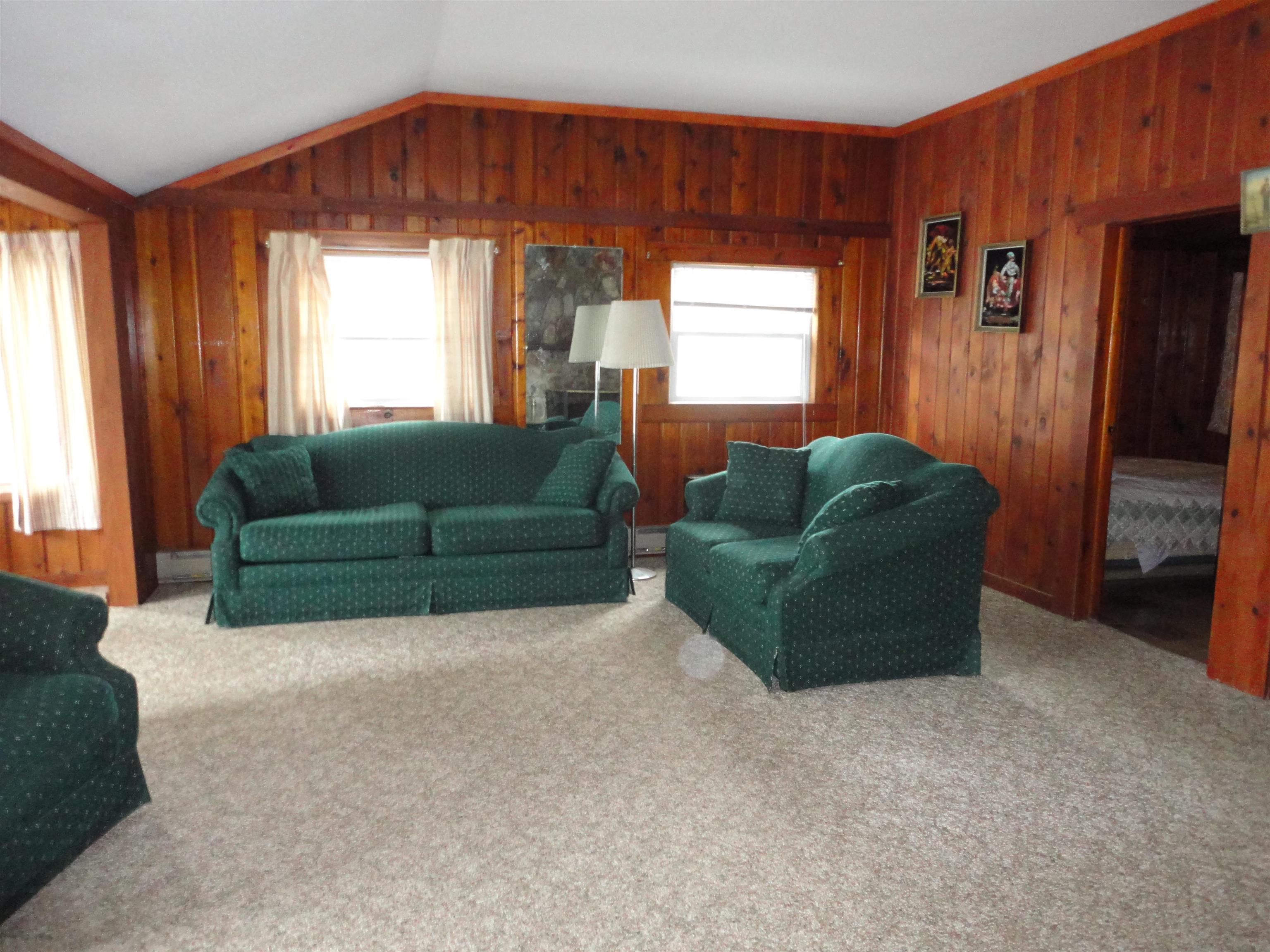 973 Ash Street Beaverton, MI 48612 - Photo 4 of 21