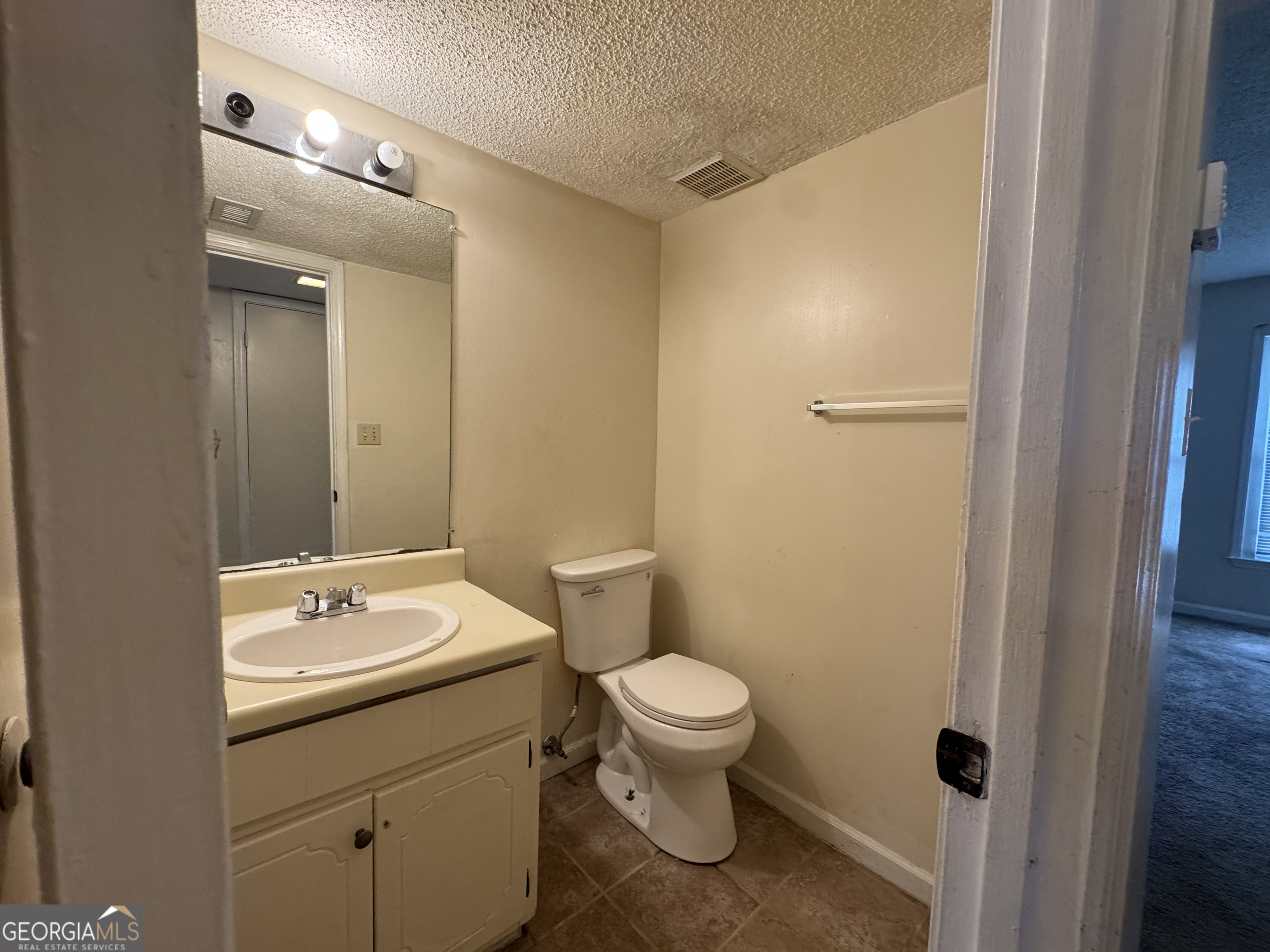 5140 High Point, Unit 21 Union City, GA 30291 - Photo 13 of 14