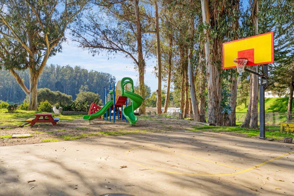 8710 Prunedale North Road, Unit 46 Salinas, CA 93907 - Photo 34 of 38