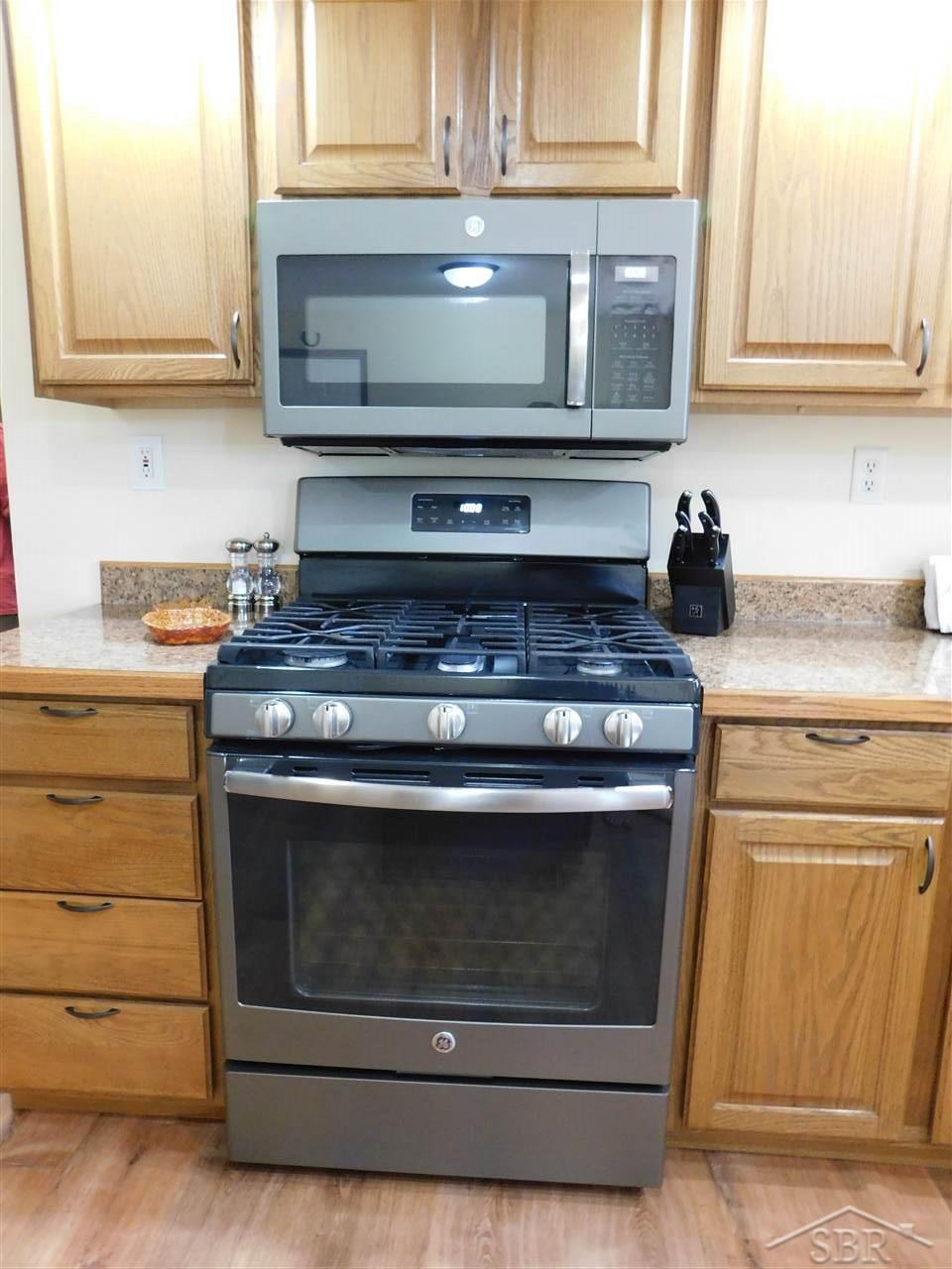10125 Evans Road Saginaw, MI 48609 - Photo 5 of 39 31380832-4.JPG