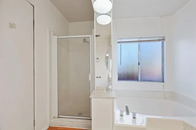 a view of elevator with hallway