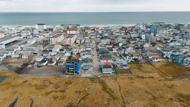 $508,000 | 27 Perkins Avenue, Hampton, NH 03842