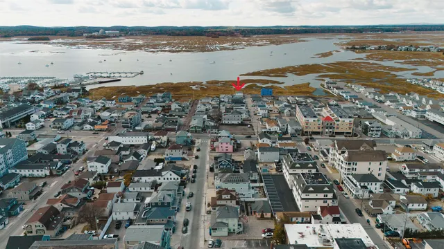 $508,000 | 27 Perkins Avenue, Hampton, NH 03842