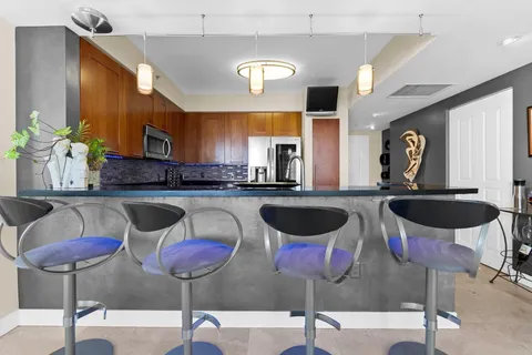 $825,000 | 350 Southeast 2nd Street, Unit 1870, Fort Lauderdale, FL 33301