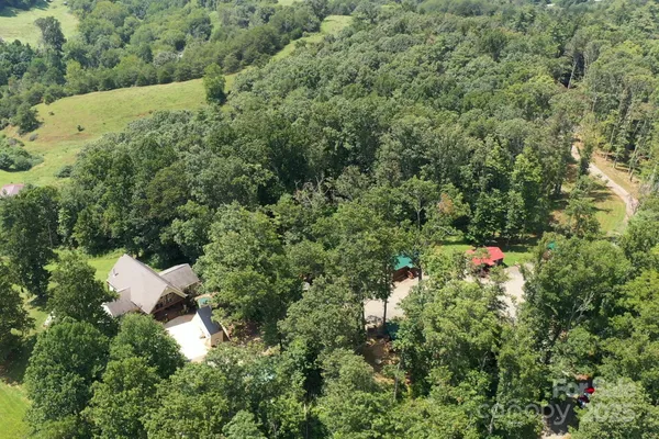 $2,400,000 | 119 Deer Hill Lane, Weaverville, NC 28787
