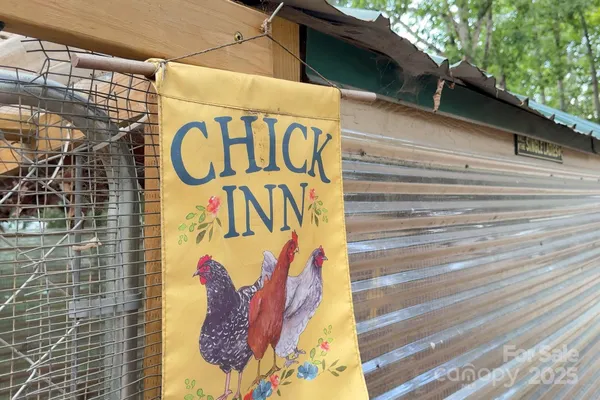 $2,400,000 | 119 Deer Hill Lane, Weaverville, NC 28787