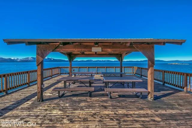 a view of a indoor roof deck