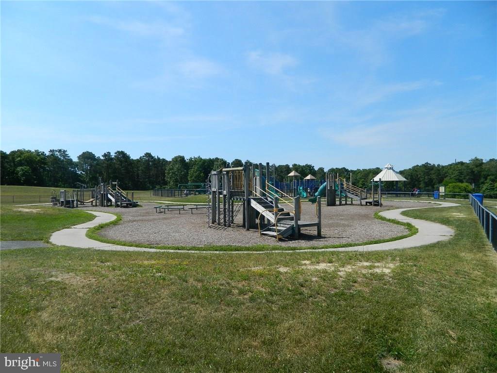 184 Yeoman Road Manahawkin, NJ 08050 - Photo 19 of 19 Gallery Image 19