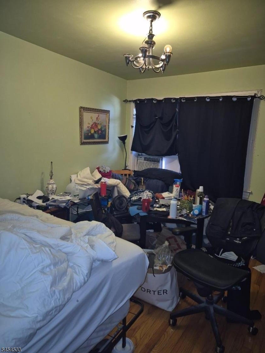350 Sylvan Road Bloomfield, NJ 07003 - Photo 5 of 19 Gallery Image 5