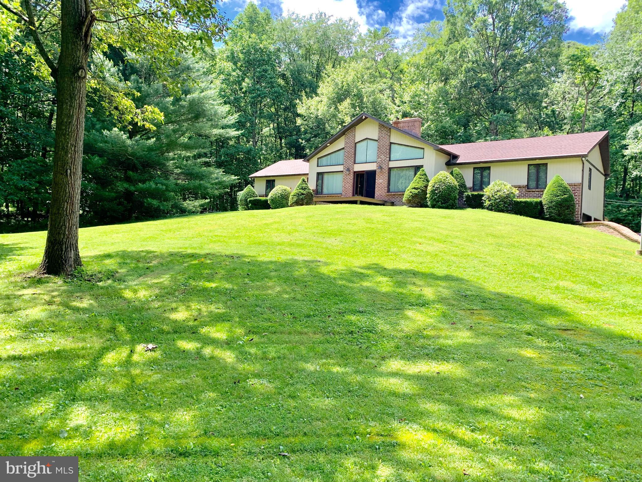 1362 Indian Peg Road Boiling Springs, PA 17007 - Photo 28 of 31 Gallery Image 28