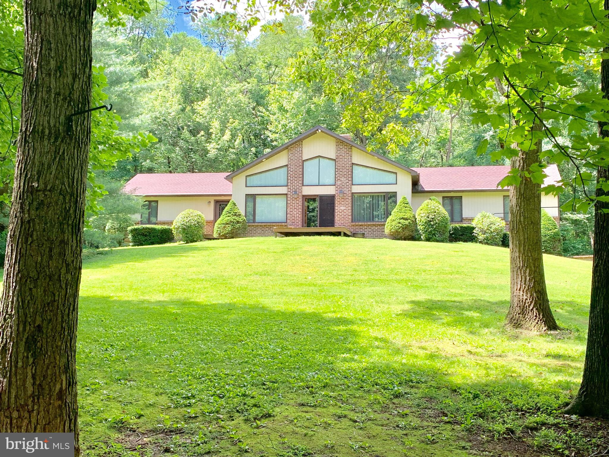 1362 Indian Peg Road Boiling Springs, PA 17007 - Photo 30 of 31 Gallery Image 30