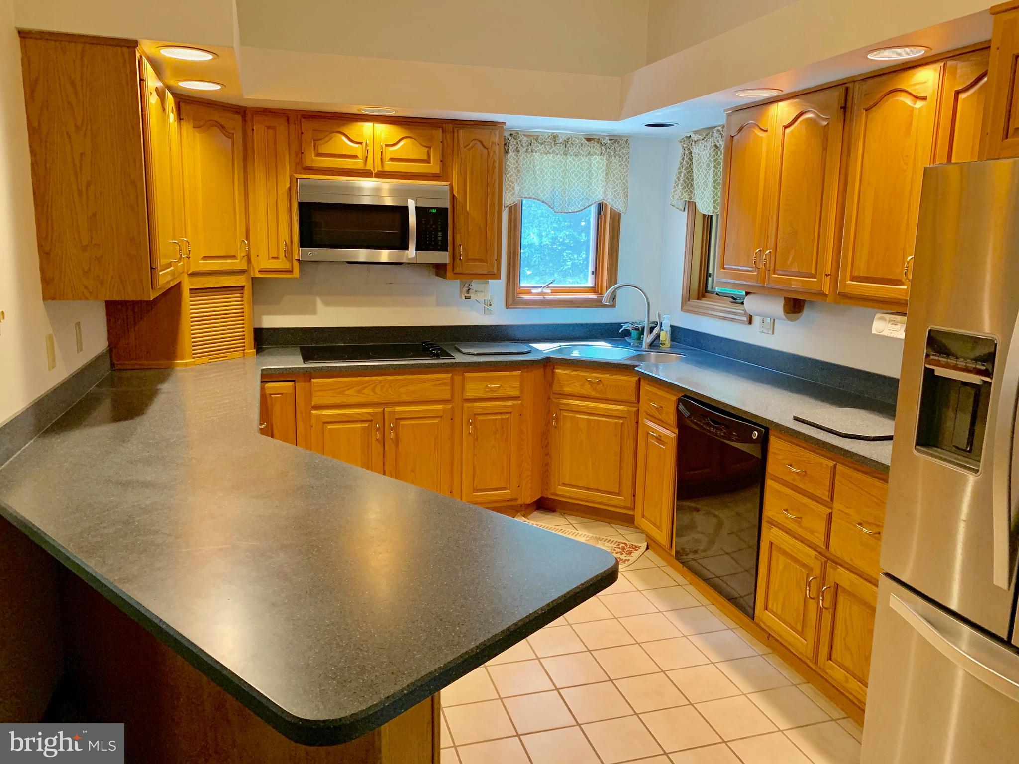 1362 Indian Peg Road Boiling Springs, PA 17007 - Photo 7 of 31 Gallery Image 7