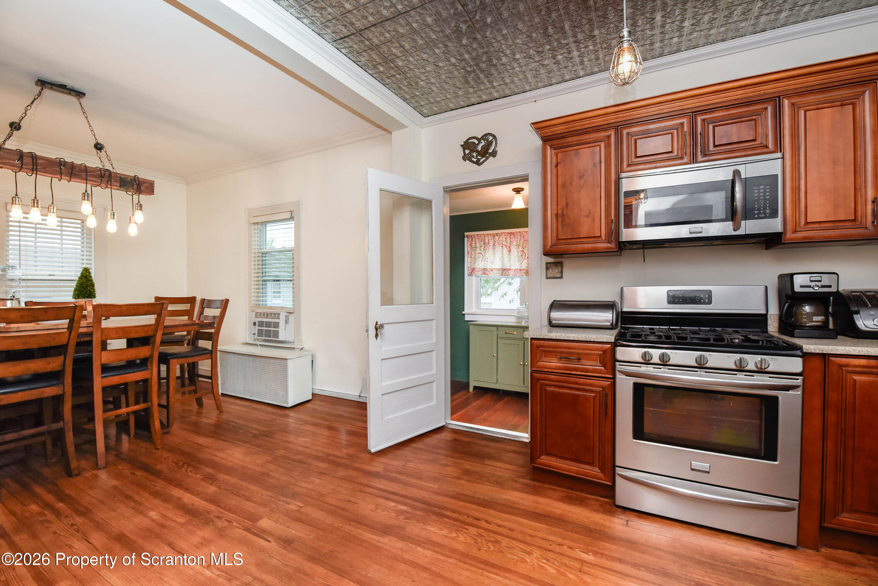 1926 Smith Place Scranton, PA 18509 - Photo 10 of 55 _DSC1827
