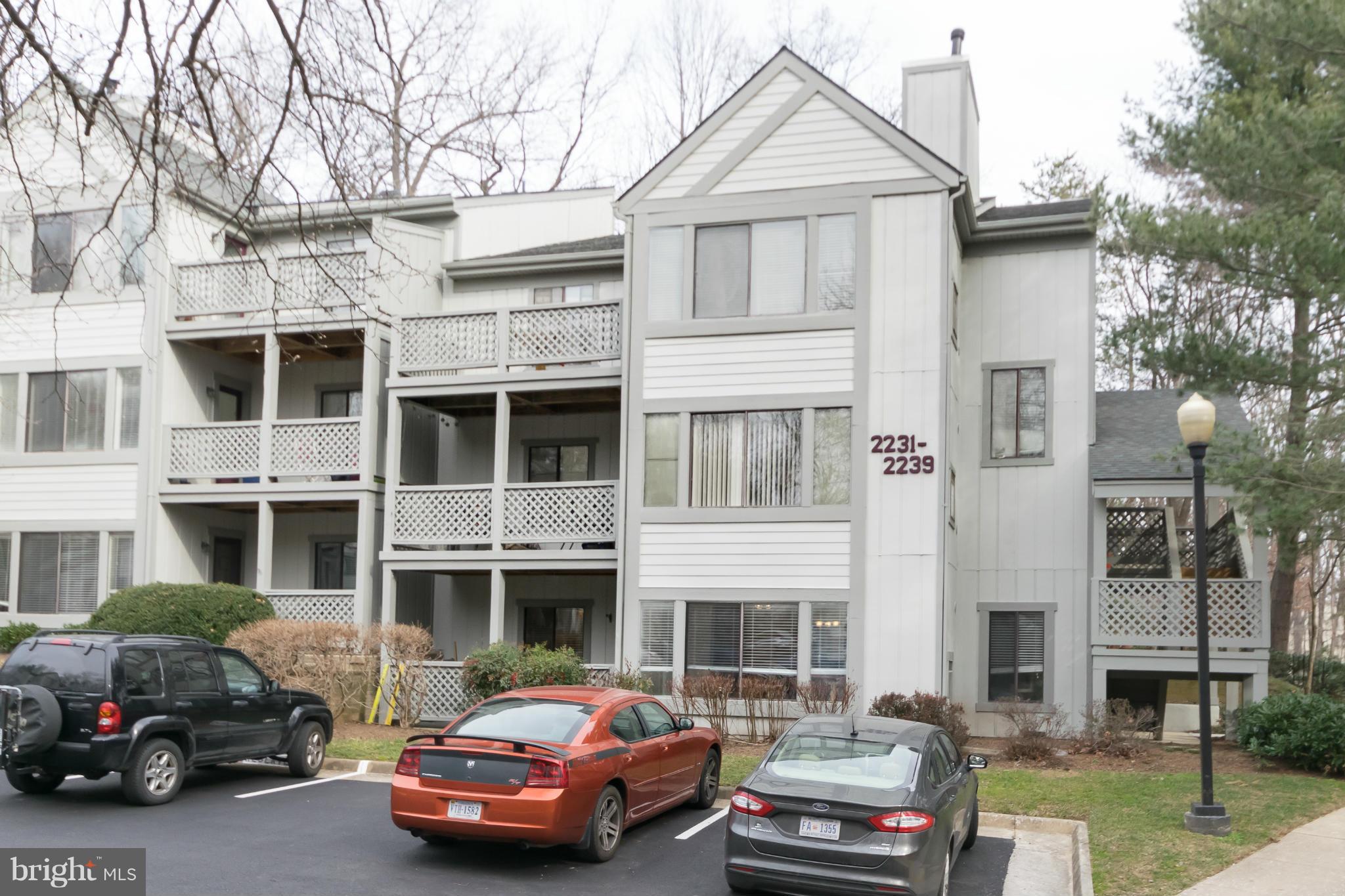 2235 Hunter's Run Drive, Unit 2235 Reston, VA 20191 - Photo 1 of 14 Exterior (General)