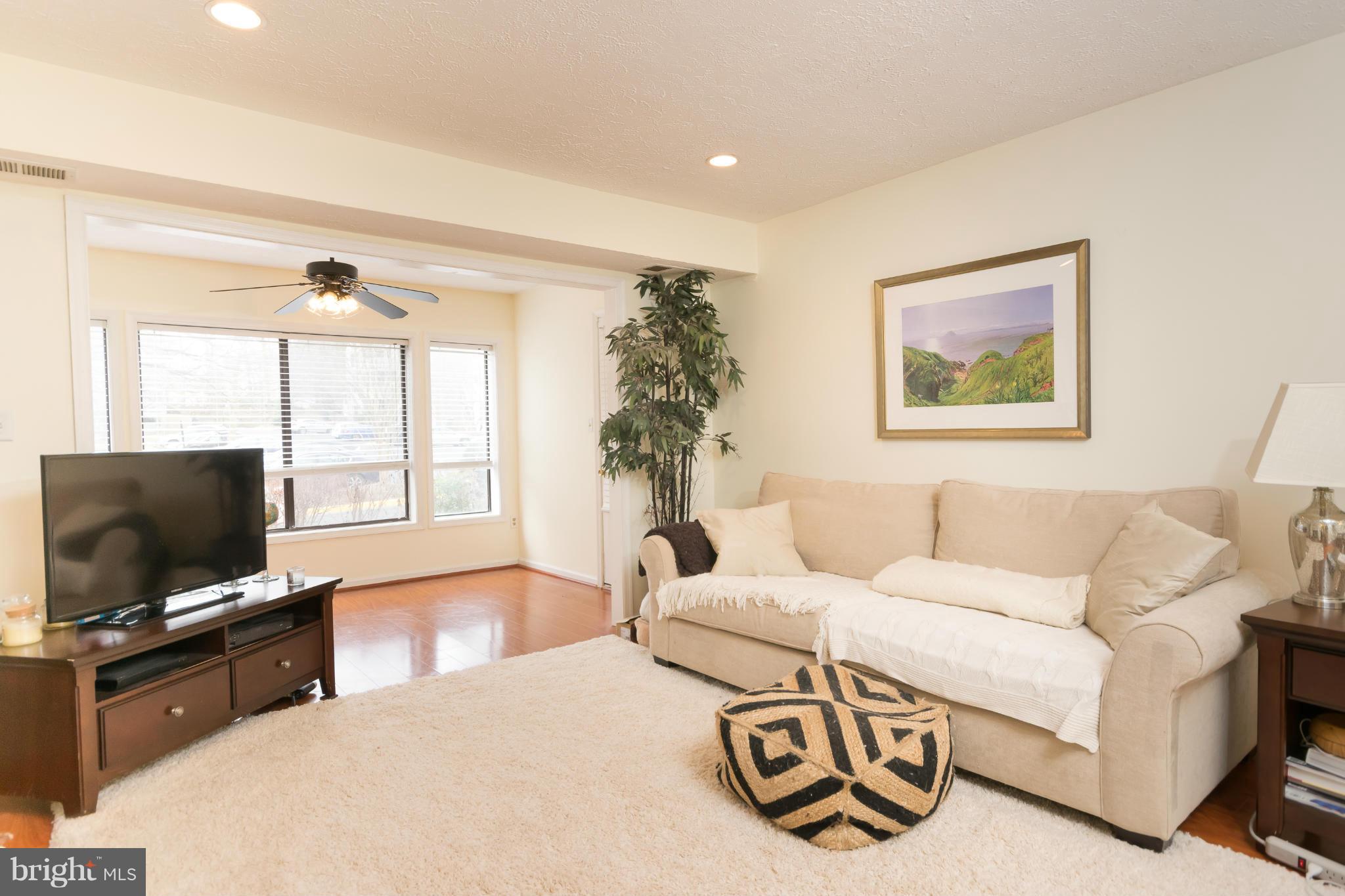 2235 Hunter's Run Drive, Unit 2235 Reston, VA 20191 - Photo 2 of 14 Living Room
