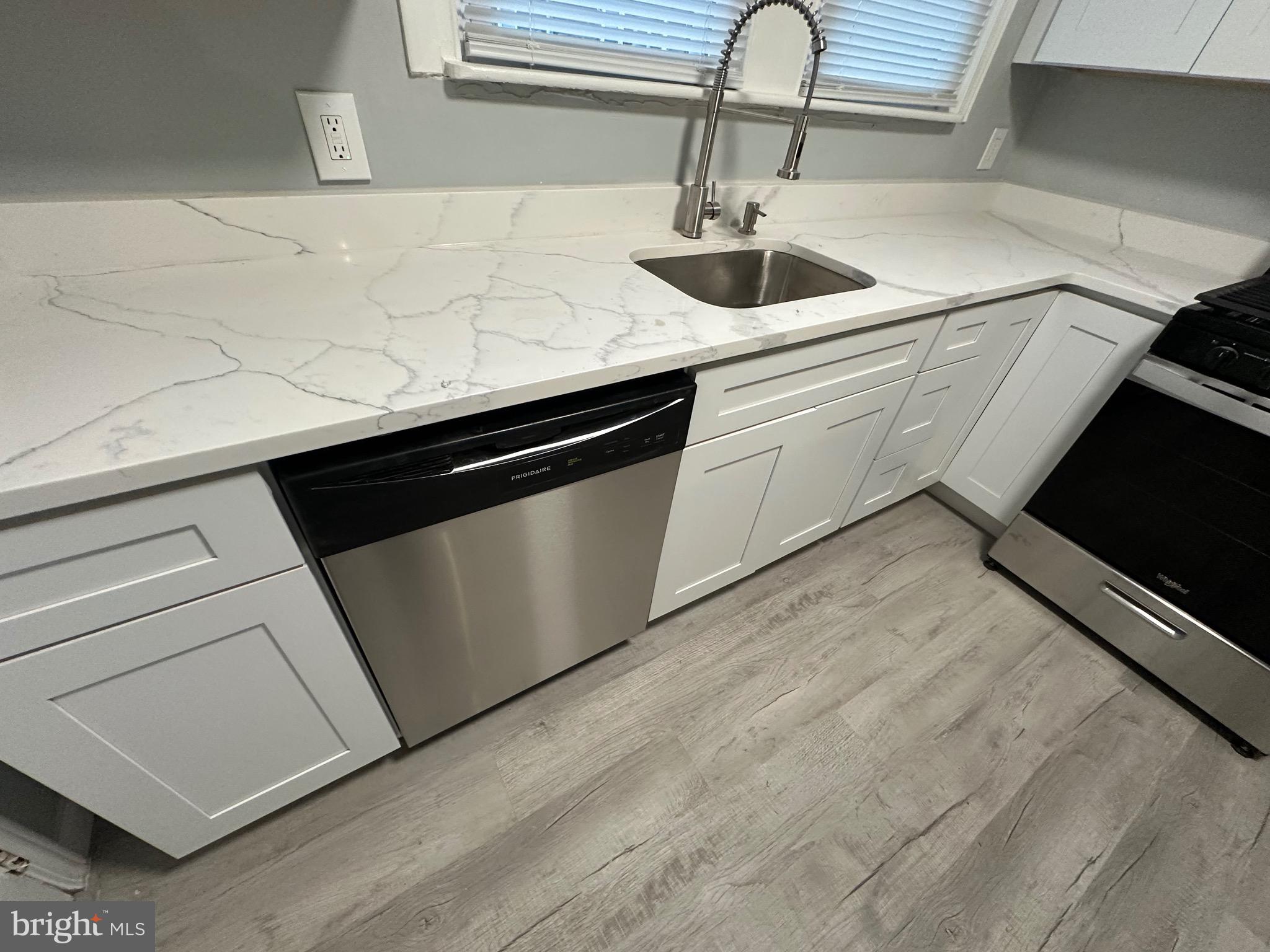 5925 Colgate Street Philadelphia, PA 19120 - Photo 17 of 44 Gallery Image 17
