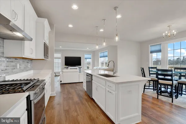 $625,000 | 141 Moorefield Street, Mechanicsburg, PA 17055