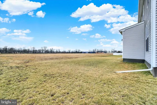 $625,000 | 141 Moorefield Street, Mechanicsburg, PA 17055