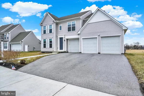 $625,000 | 141 Moorefield Street, Mechanicsburg, PA 17055