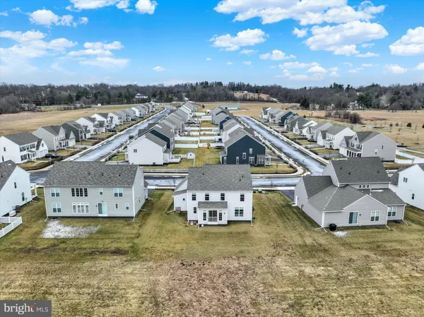 $625,000 | 141 Moorefield Street, Mechanicsburg, PA 17055
