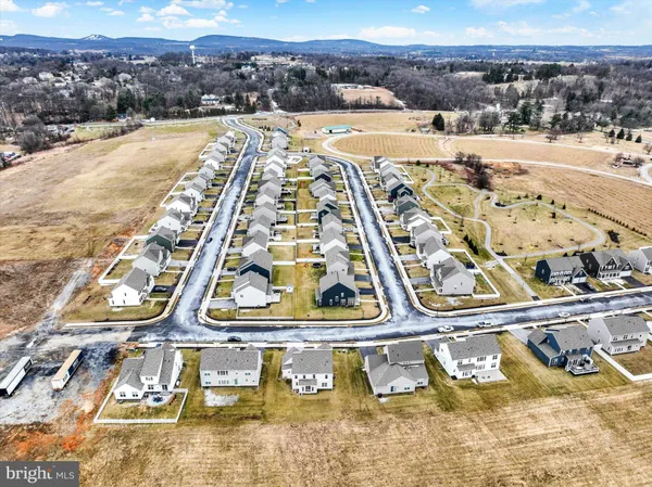 $625,000 | 141 Moorefield Street, Mechanicsburg, PA 17055