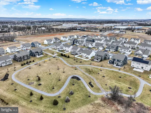 $625,000 | 141 Moorefield Street, Mechanicsburg, PA 17055