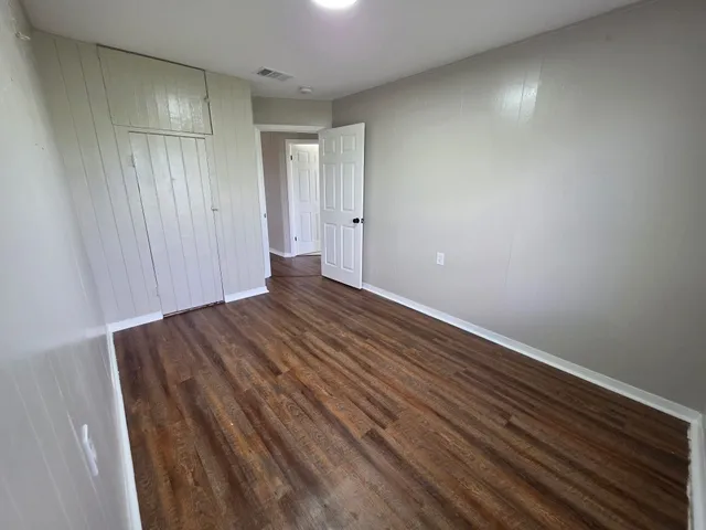 $195,000 | 615 Farm To Market 1466, Coupland, TX 78615