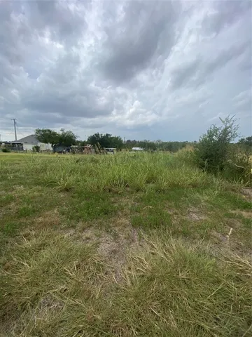 $195,000 | 615 Farm To Market 1466, Coupland, TX 78615