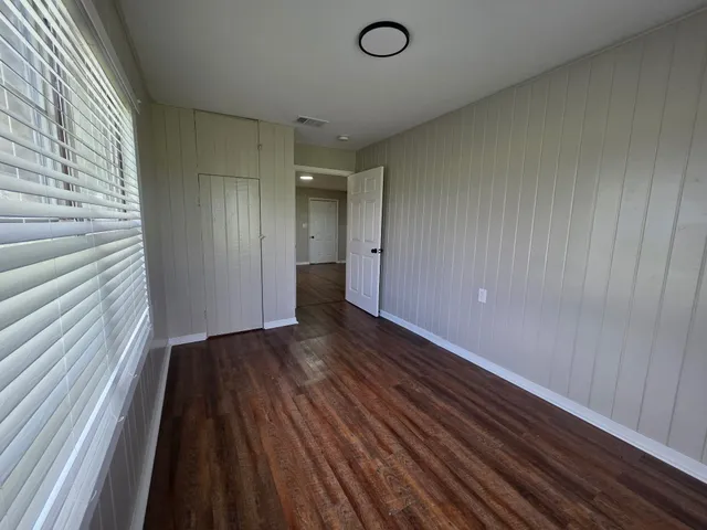 $195,000 | 615 Farm To Market 1466, Coupland, TX 78615