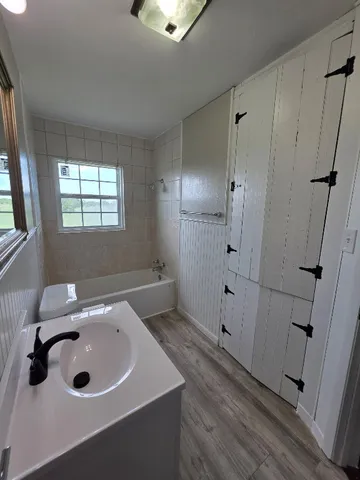 $195,000 | 615 Farm To Market 1466, Coupland, TX 78615