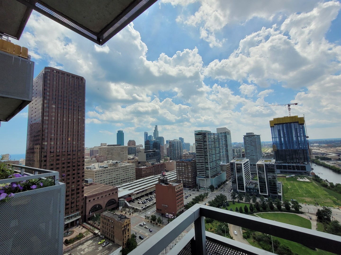 235 West Van Buren Street, Unit 2608 Chicago, IL 60607 - Photo 16 of 20 a view of a city with tall buildings