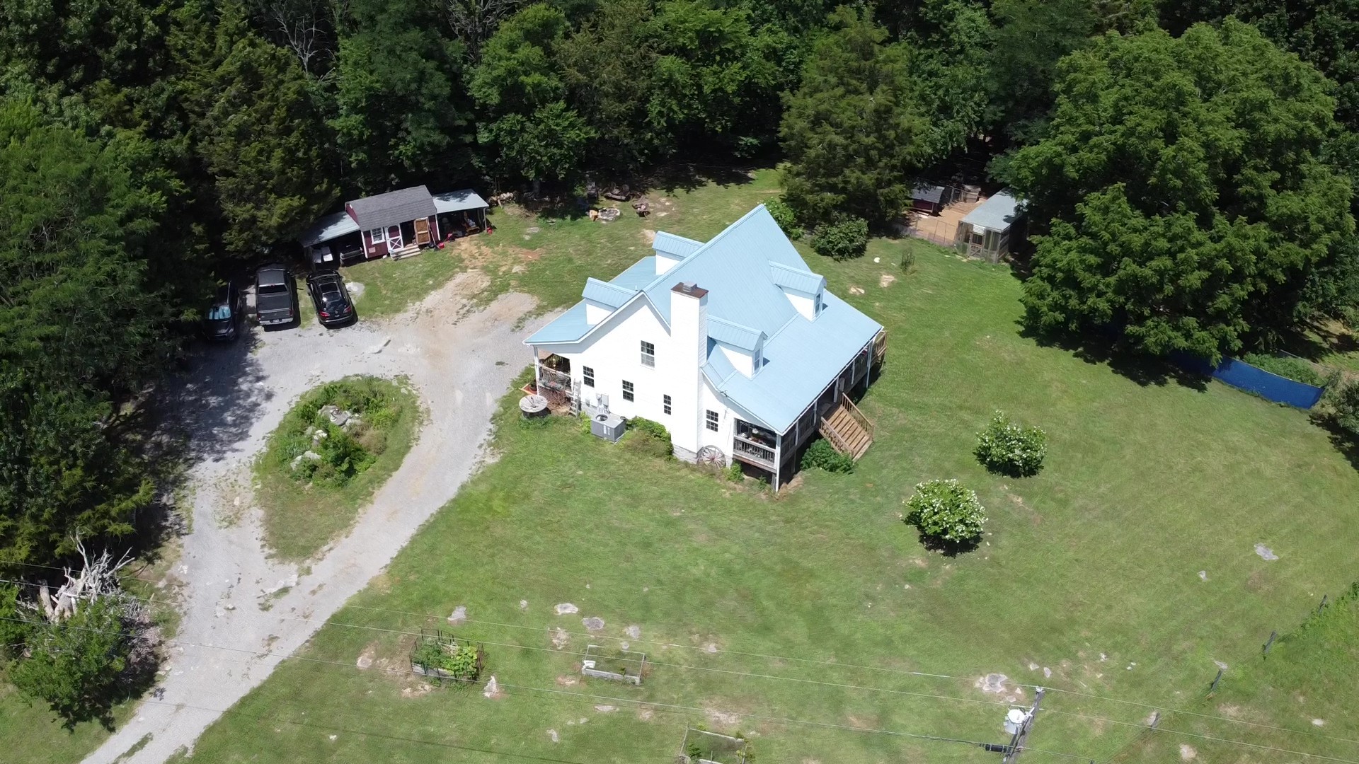 2770 Beech Log Road Watertown, TN 37184 - Photo 85 of 87 an aerial view of a house with a yard