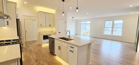 $400,000 | 1002 Joshua Lane, Genoa, IL 60135